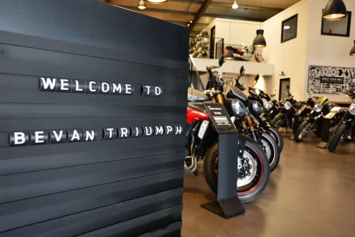 BevanTriumph5.JPG